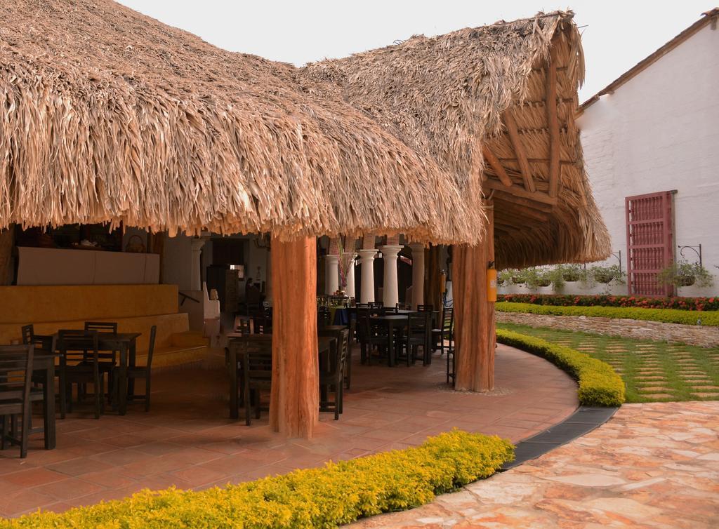 Hotel Santa Barbara Colonial - Santa Fe De Antioquia Ngoại thất bức ảnh