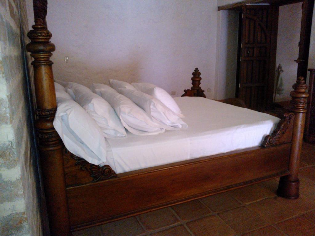 Hotel Santa Barbara Colonial - Santa Fe De Antioquia Phòng bức ảnh